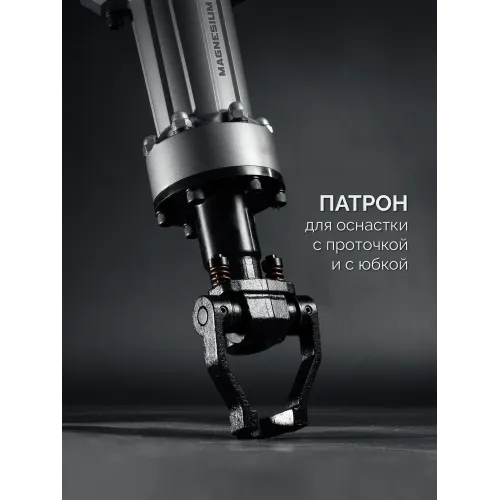 ЗУБР Бетонолом, 70 Дж, 2500 Вт, АВТ, бесщеточный отбойный молоток HEX-28, Профессионал (ЗМБ-70-2500 ВК)
